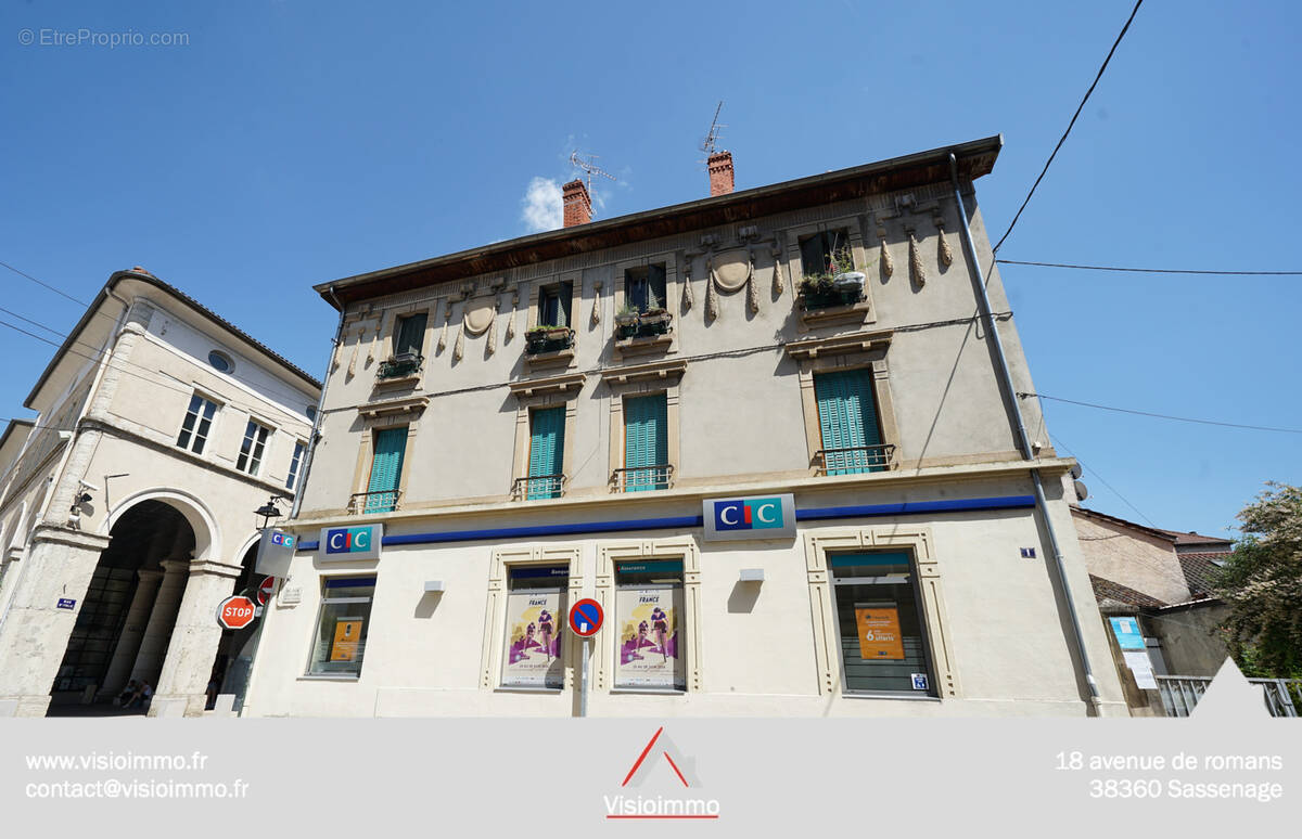 Appartement à LA TOUR-DU-PIN