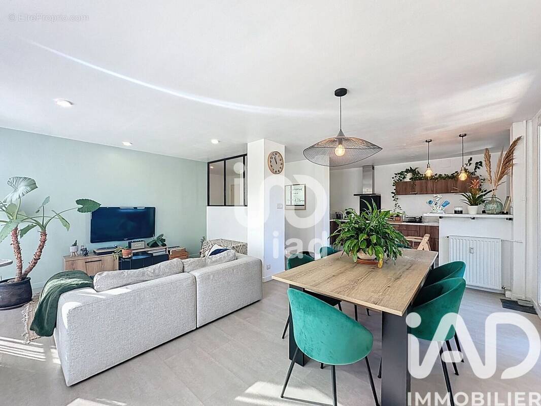 Photo 1 - Appartement à MARSEILLE-13E