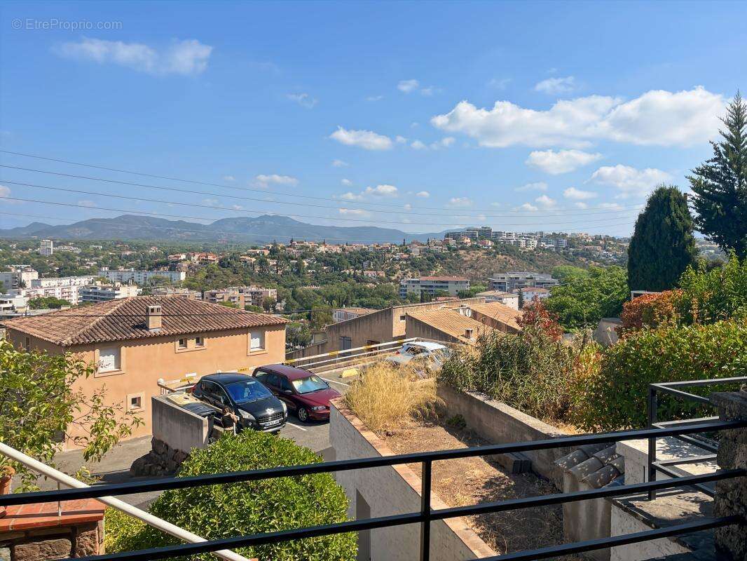Maison À Vendre composée de 2 appartements (3 et 4 pièces) - photo 26