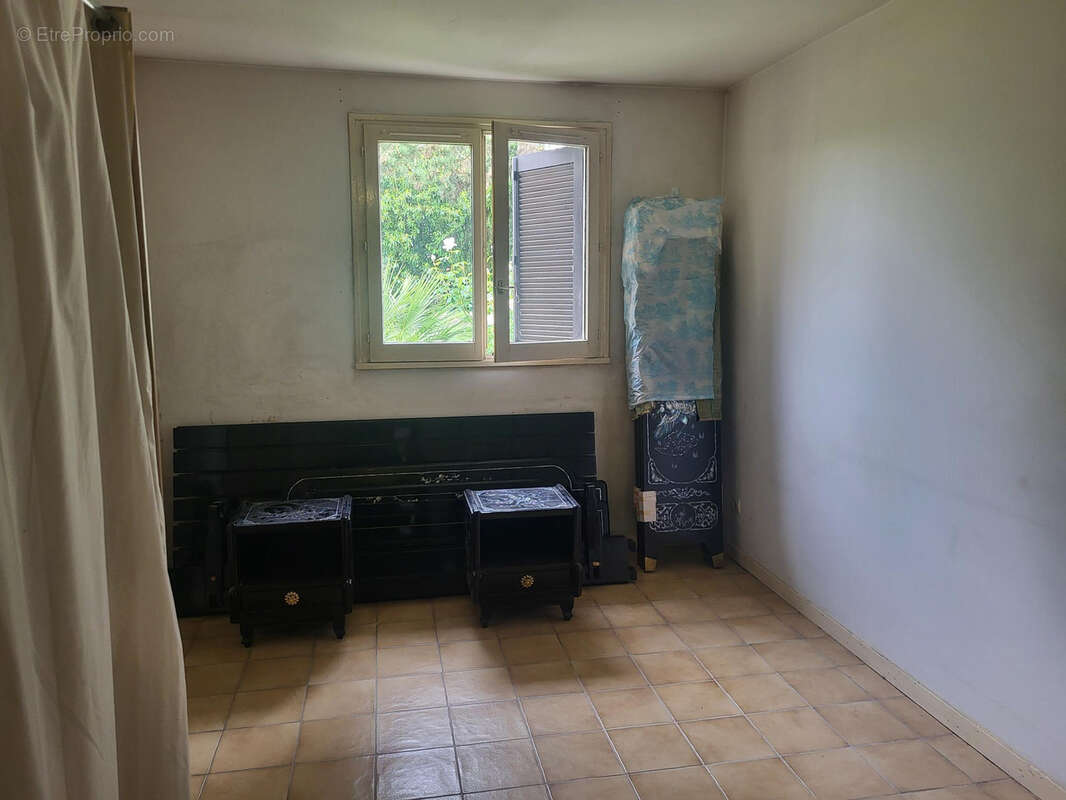 Maison à VILLETANEUSE