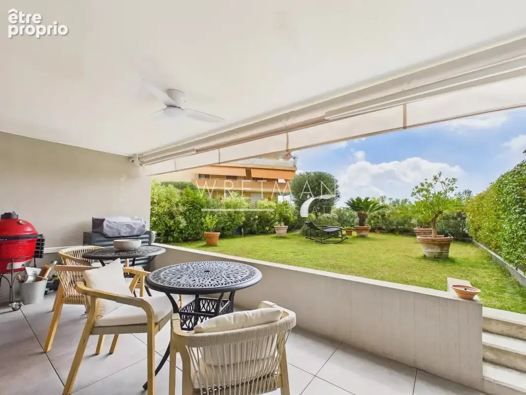 Appartement à VENCE