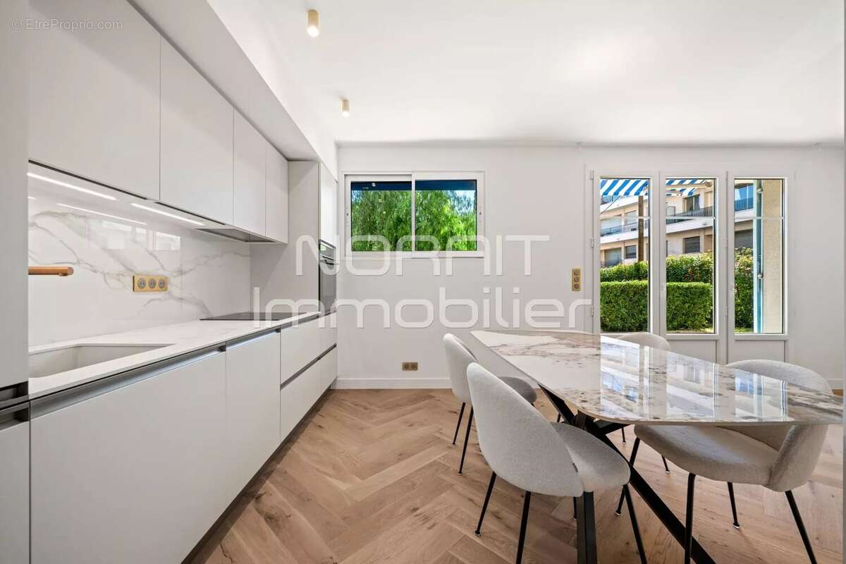 Appartement à BEAULIEU-SUR-MER