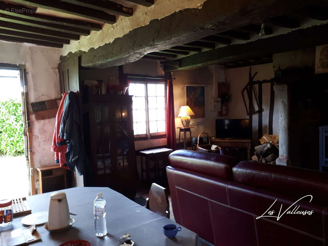 Maison à ANGIENS