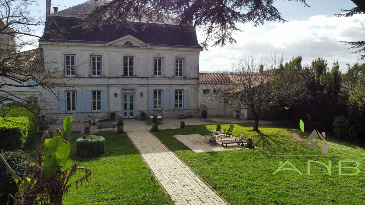 Maison à LORIGNAC