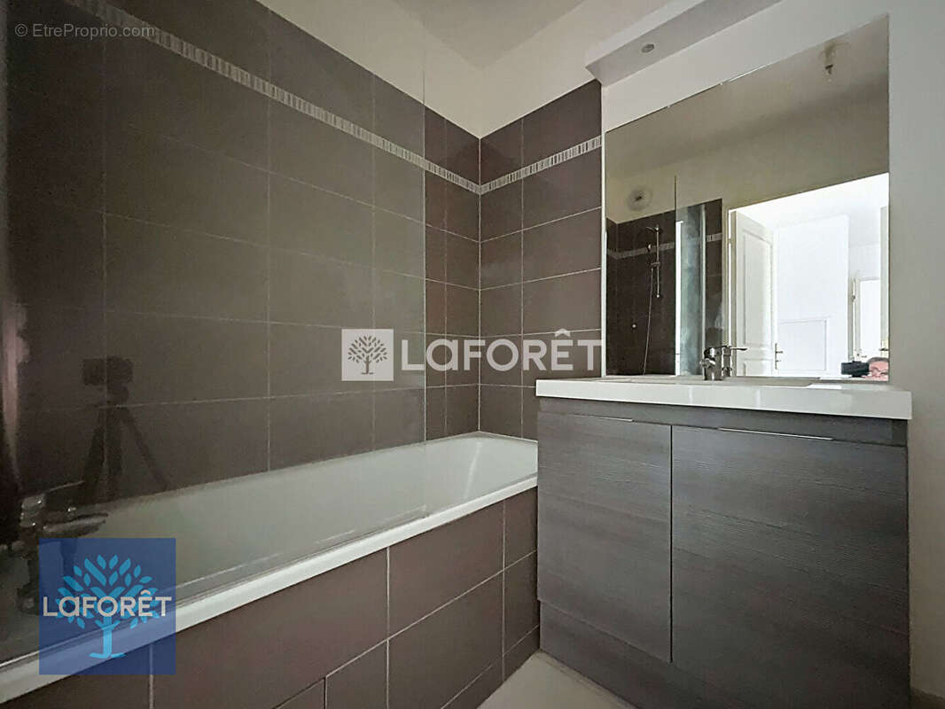 Appartement à CHENNEVIERES-SUR-MARNE