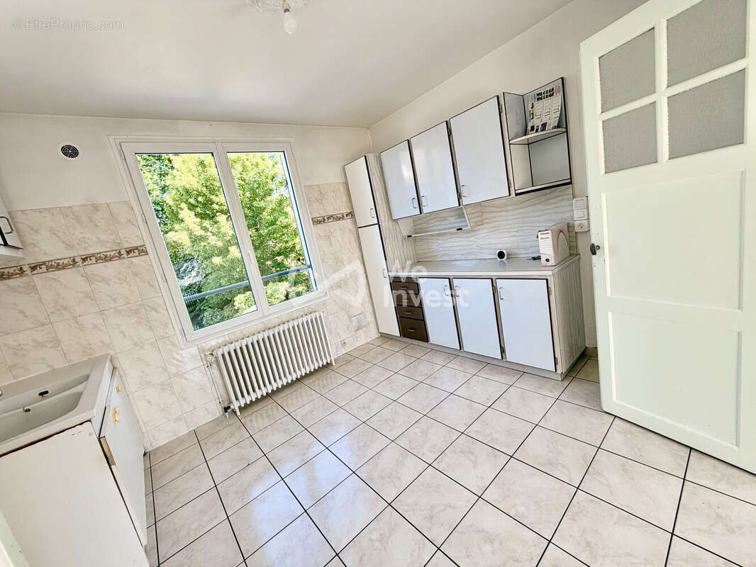 Maison 75 m² à Coulommiers  - photo 4