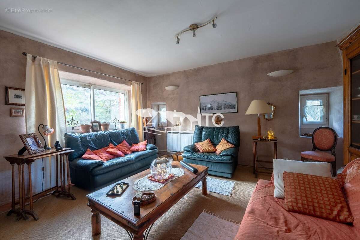 Maison à SAINT-PAUL-LE-JEUNE