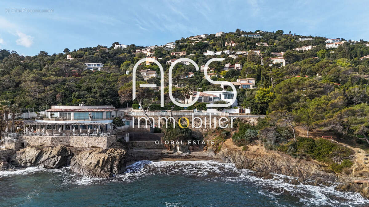 Maison à LES ISSAMBRES