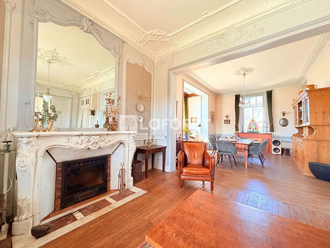 Maison  bourgeoise art déco au centre ville de Vouziers - photo 6