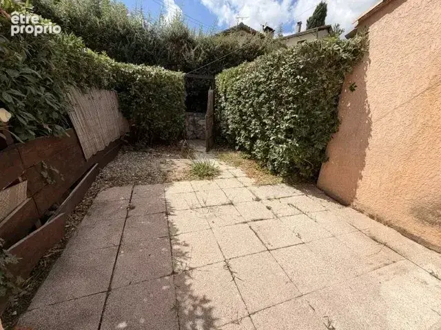 Résidence avec Piscine et Gardien - photo 9