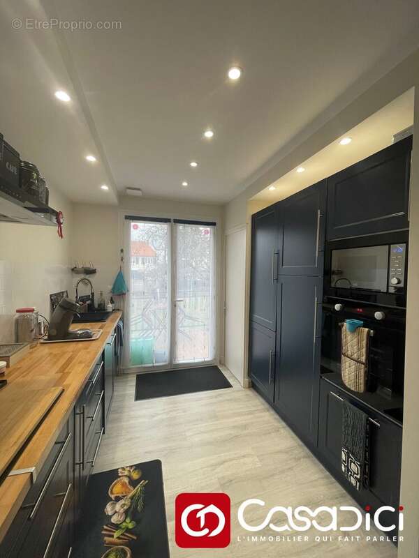 Maison à SAINT-LEGER-DES-VIGNES