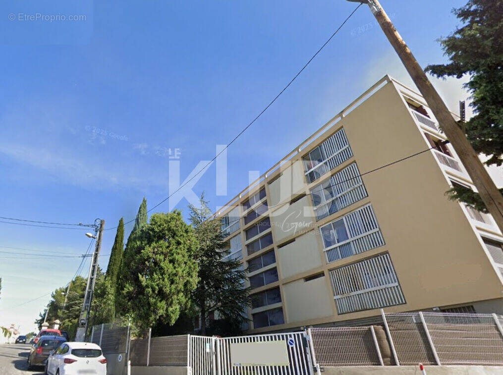 Appartement à MARSEILLE-15E