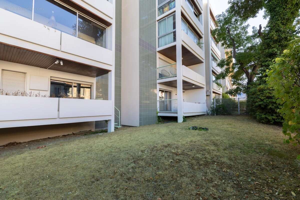 Appartement à MARSEILLE-9E