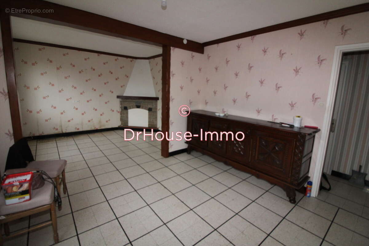 Maison à BRUAY-LA-BUISSIERE