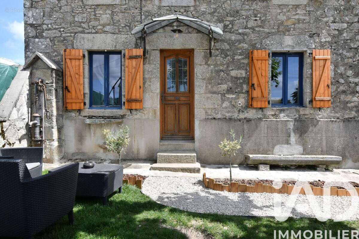 Photo 2 - Maison à LA GENEYTOUSE