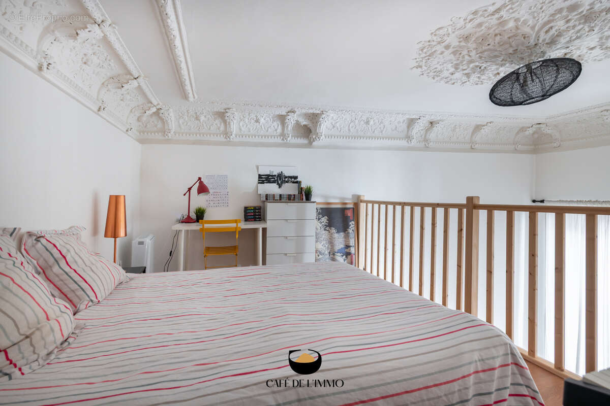 Appartement à MARSEILLE-6E