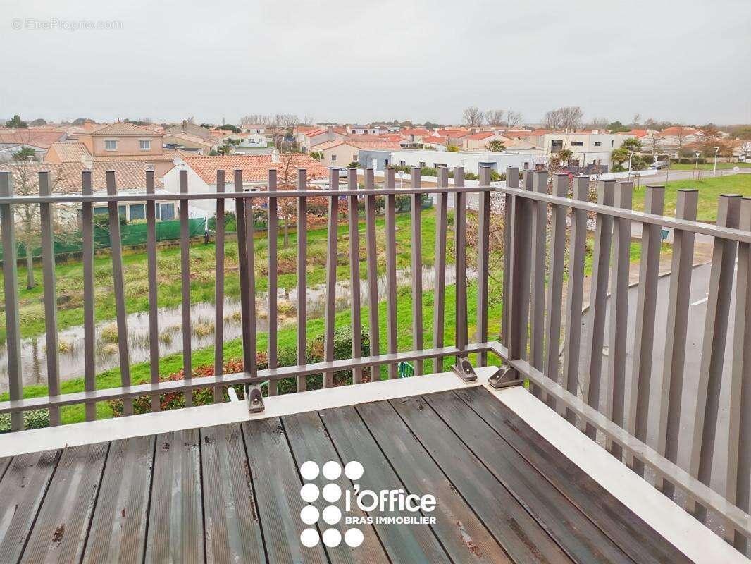 Appartement Les Sables D Olonne 3 pièce(s) 63.79 m2 - photo 3