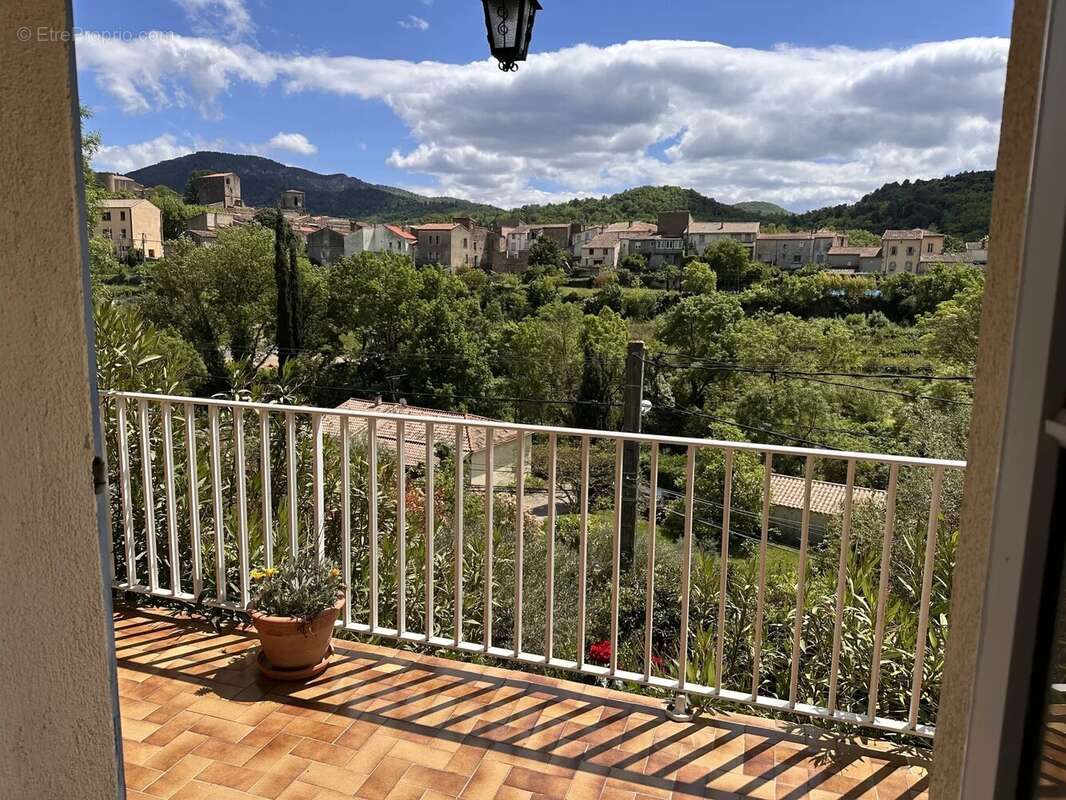 Grande villa, 160m2 vue degagée super calme piscine - photo 2