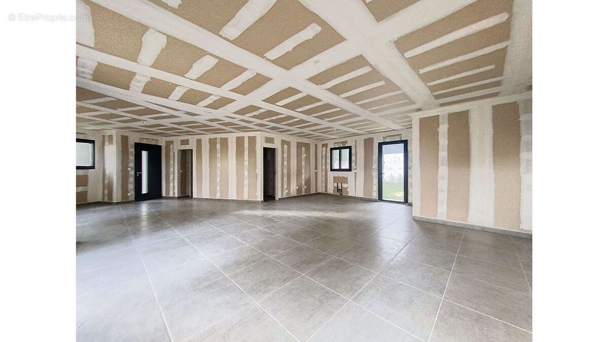 Maison à SEPTEMES-LES-VALLONS