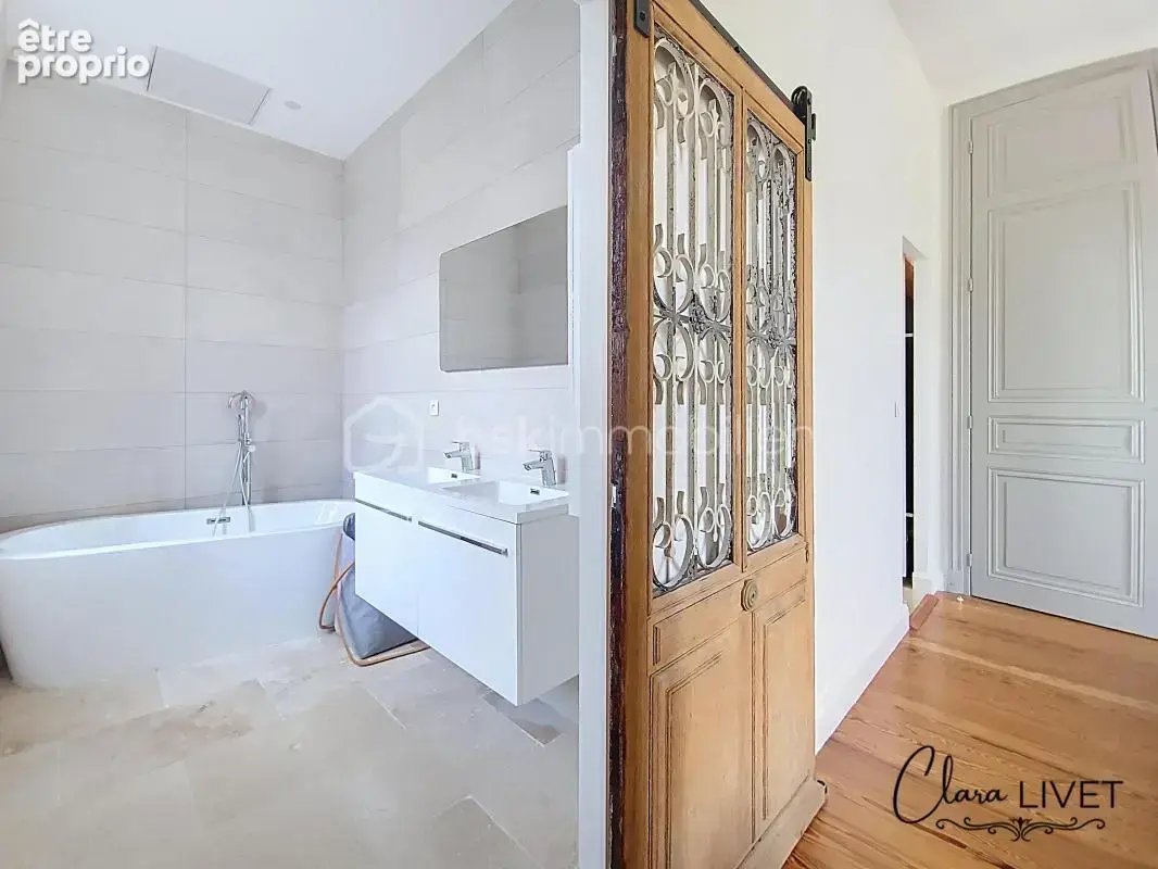  Exclusivité – T3 de charme dans maison de maître du XIXe siècle – Limas  - photo 10