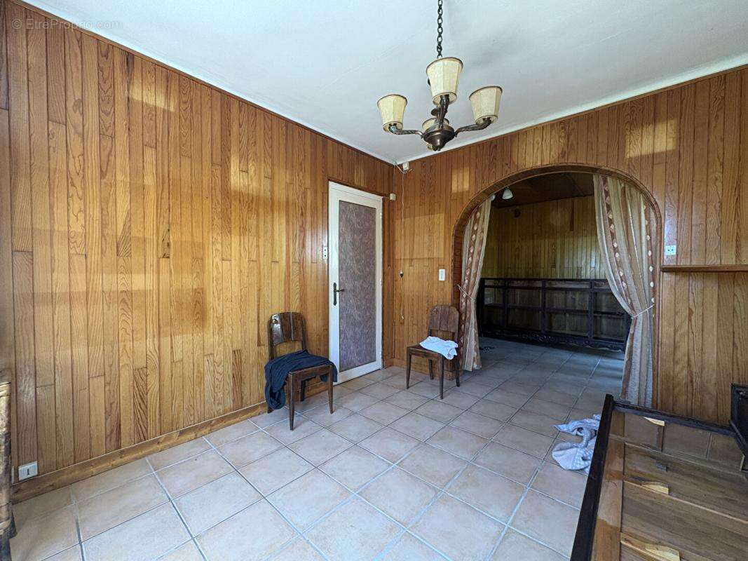 A vendre RIEC SUR BELON (29340) Maison 7 pièces 5 chambres 133 m2 - photo 5
