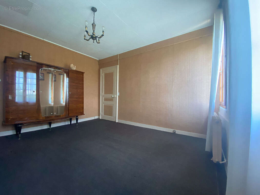 Maison à LE GROS-THEIL