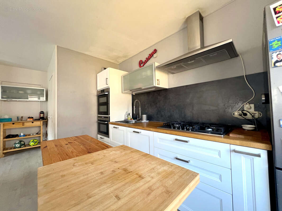 Appartement à LYON-9E