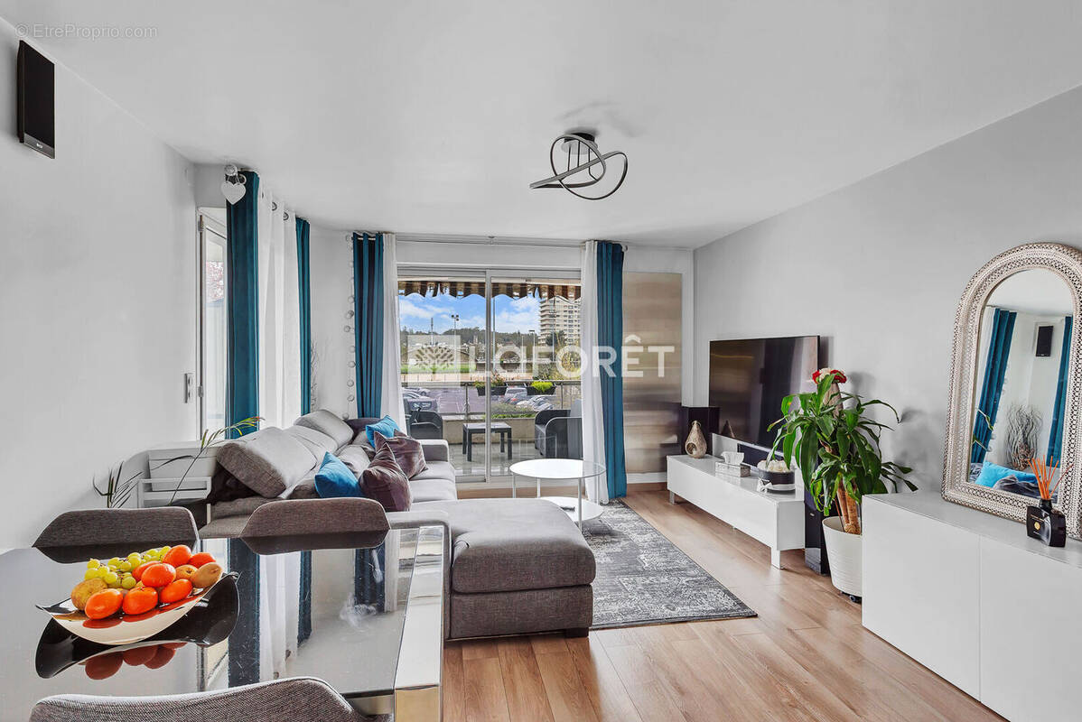 Appartement à VIRY-CHATILLON