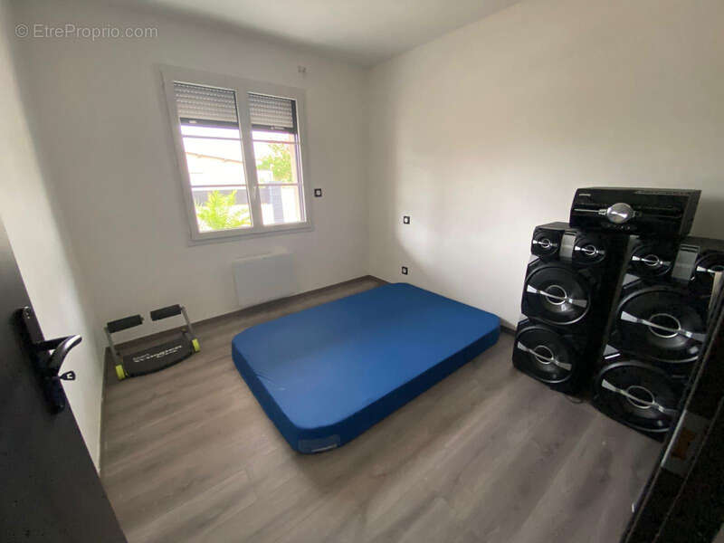 Maison à SAINT-CYR-EN-TALMONDAIS