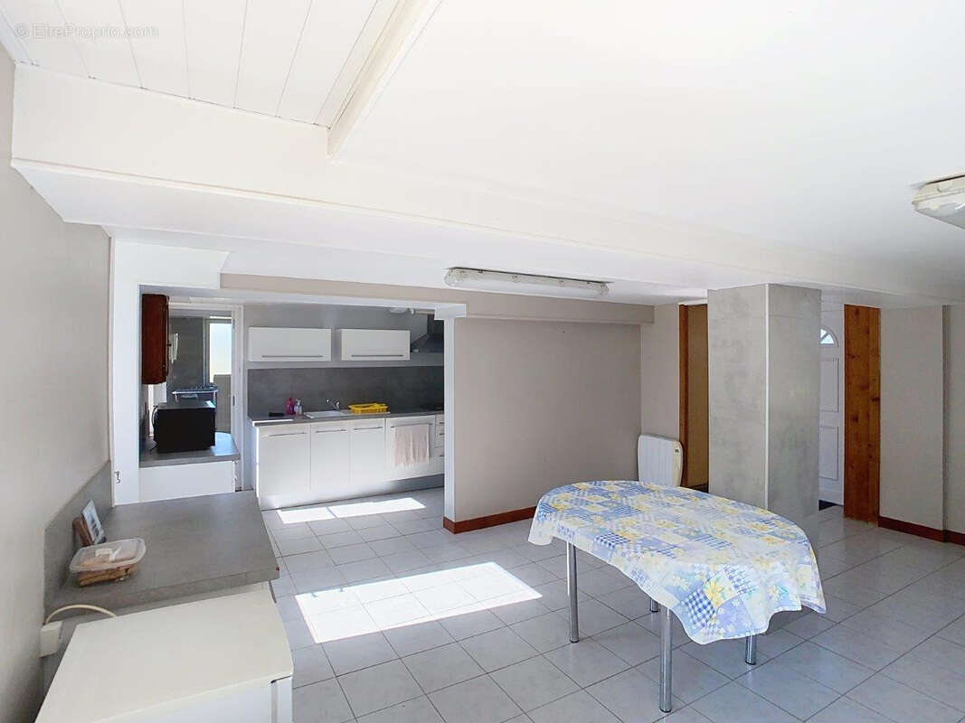 Maison à SAINTE-MERE-EGLISE