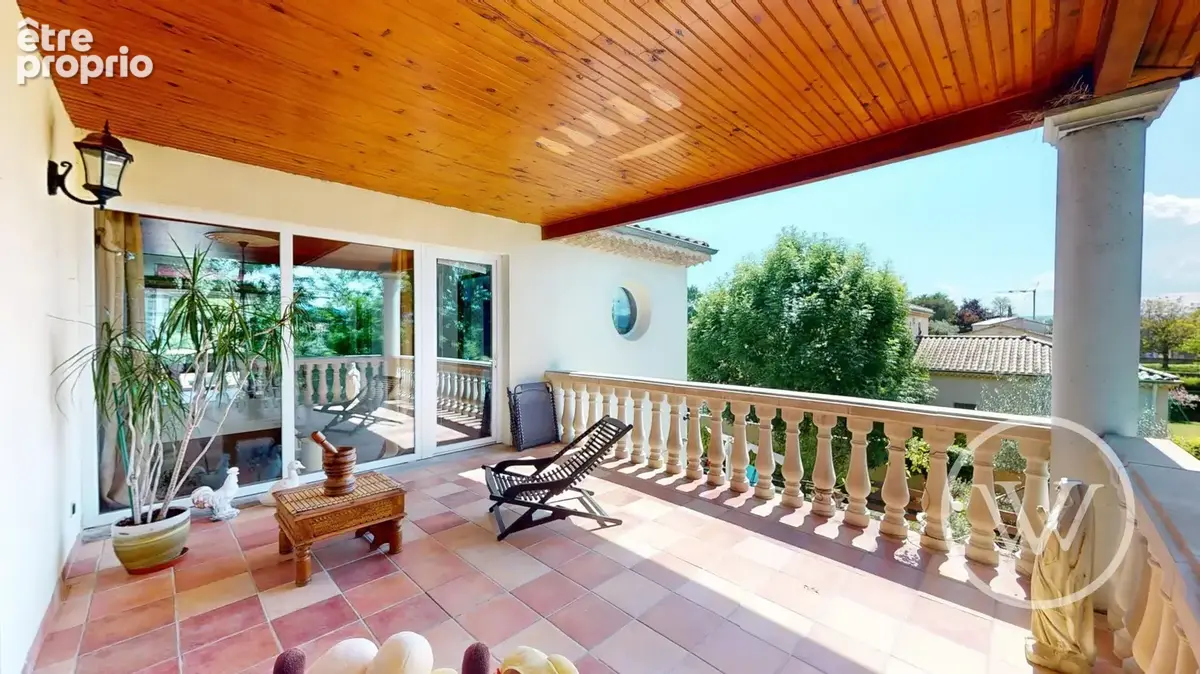 Maison 206 m² à Livron-Sur-Drome  - photo 8