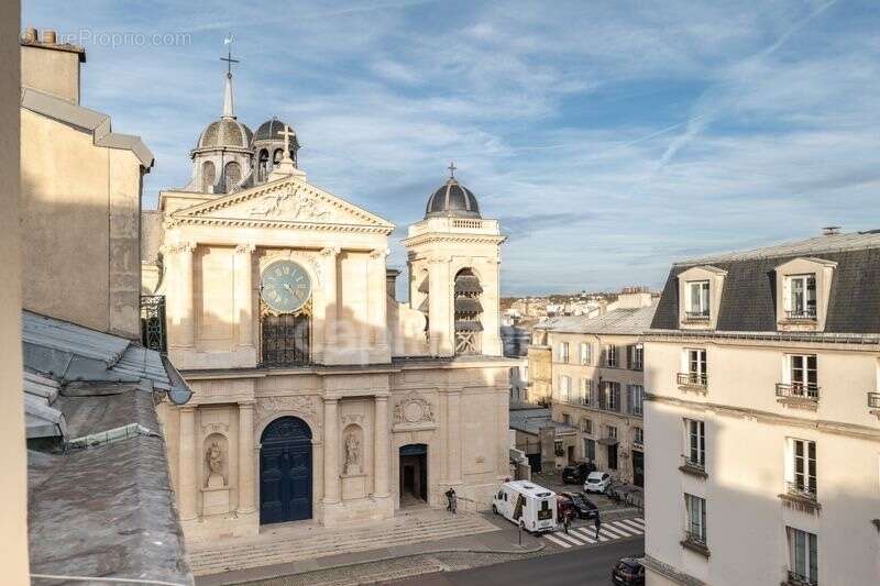 Appartement à VERSAILLES