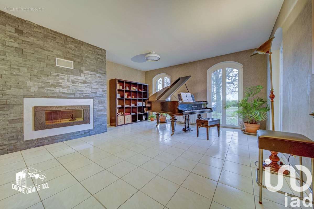 Photo 6 - Maison à POURNOY-LA-GRASSE