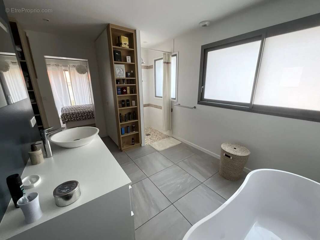 Villa contemporaine de 230 m² - photo 62