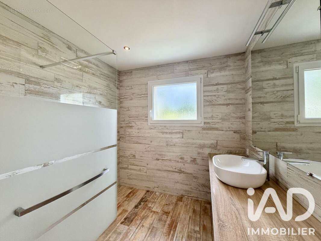 Maison 103 m² à Pontrieux  - photo 4