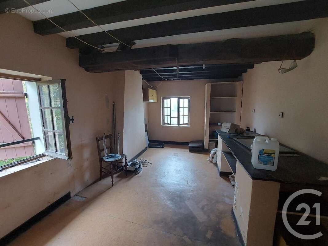 Maison à ETAIS-LA-SAUVIN