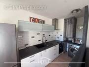 Appartement à MARSEILLE-3E