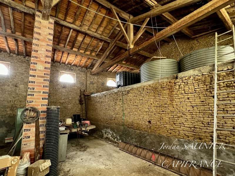 Maison à SAINT-JULIA