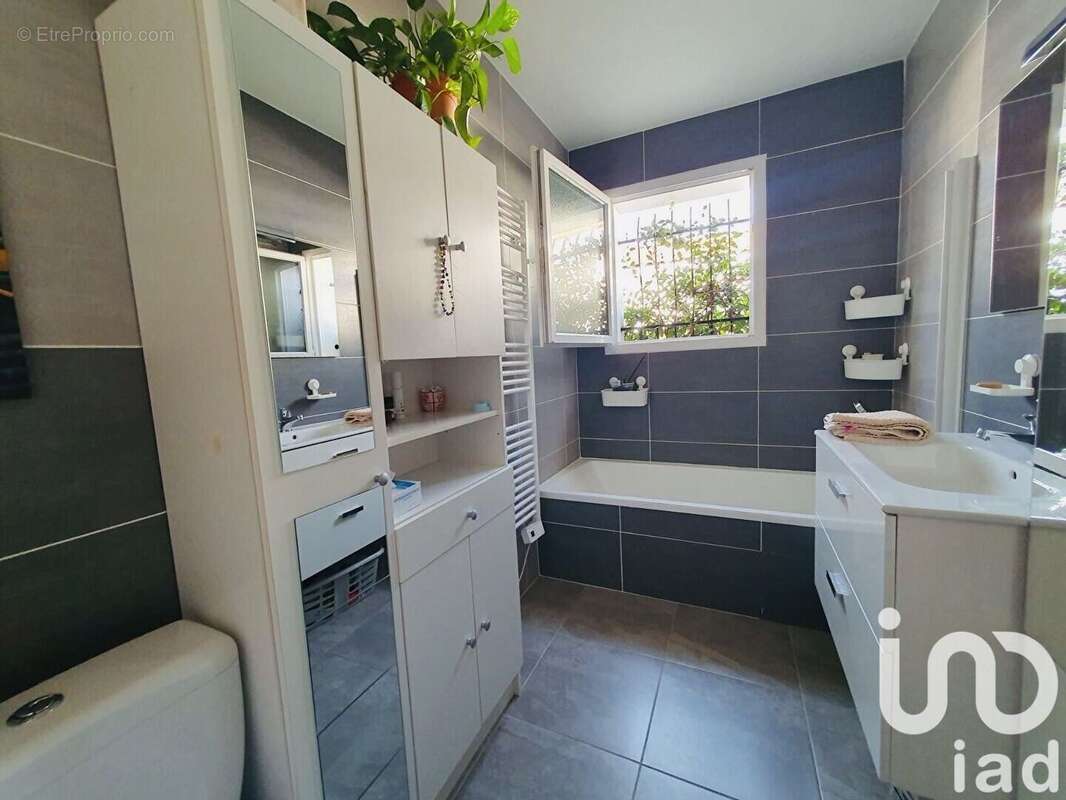 Photo 4 - Maison à CALVISSON