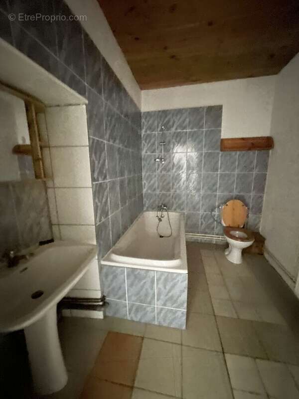 Maison à SAINT-FERRIOL