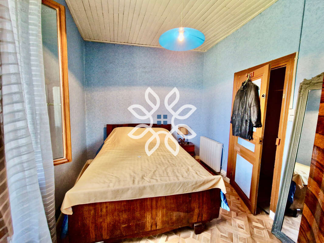 Maison à BOURNONCLE-SAINT-PIERRE