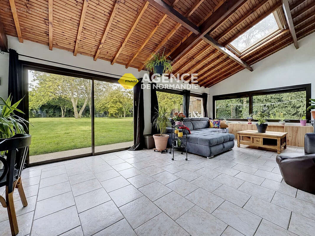 Maison 200 m² à Montreuil-L'argille  - photo 3