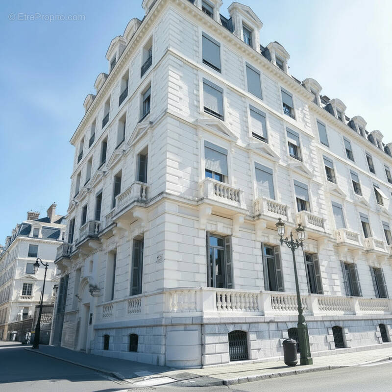 Photo 1 - Commerce à PAU