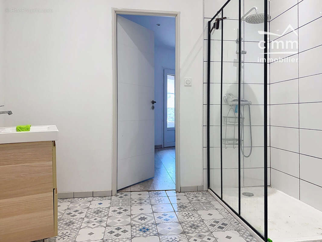 Appartement 135 m² à Carpentras  - photo 4