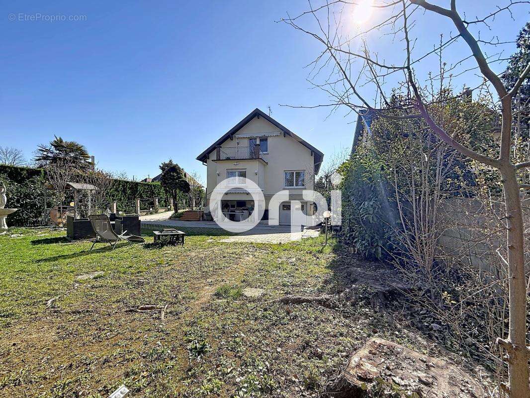 A vendre: Maison individuelle avec jardin – Quartier résidentiel calme à Riedisheim - photo 8