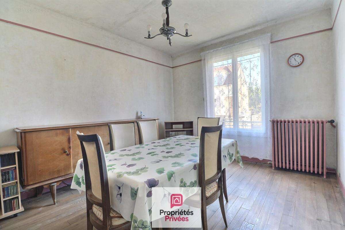 Maison à ACHERES