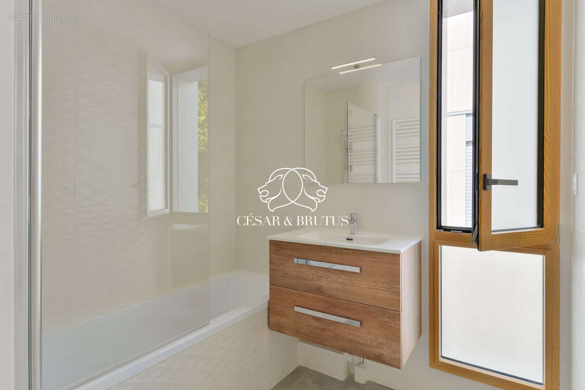 Appartement à LYON-7E