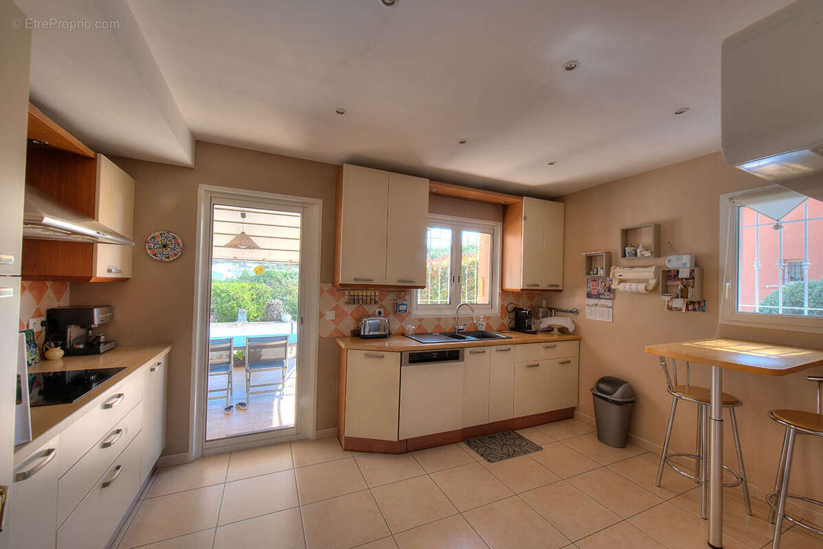 Maison à SAINT-RAPHAEL