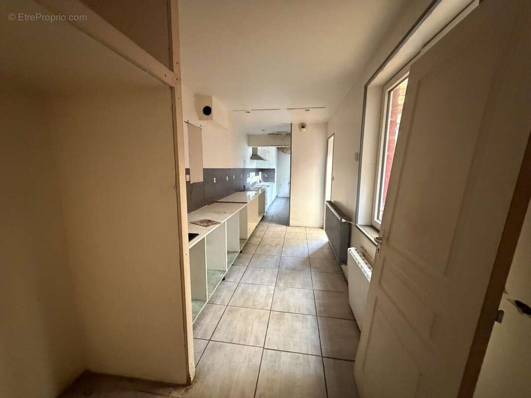 Maison 125 m² à Roubaix  - photo 4