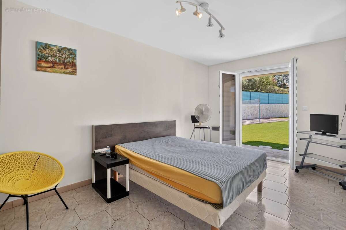 Cannes vente villa 6 pièces avec piscine - photo 9